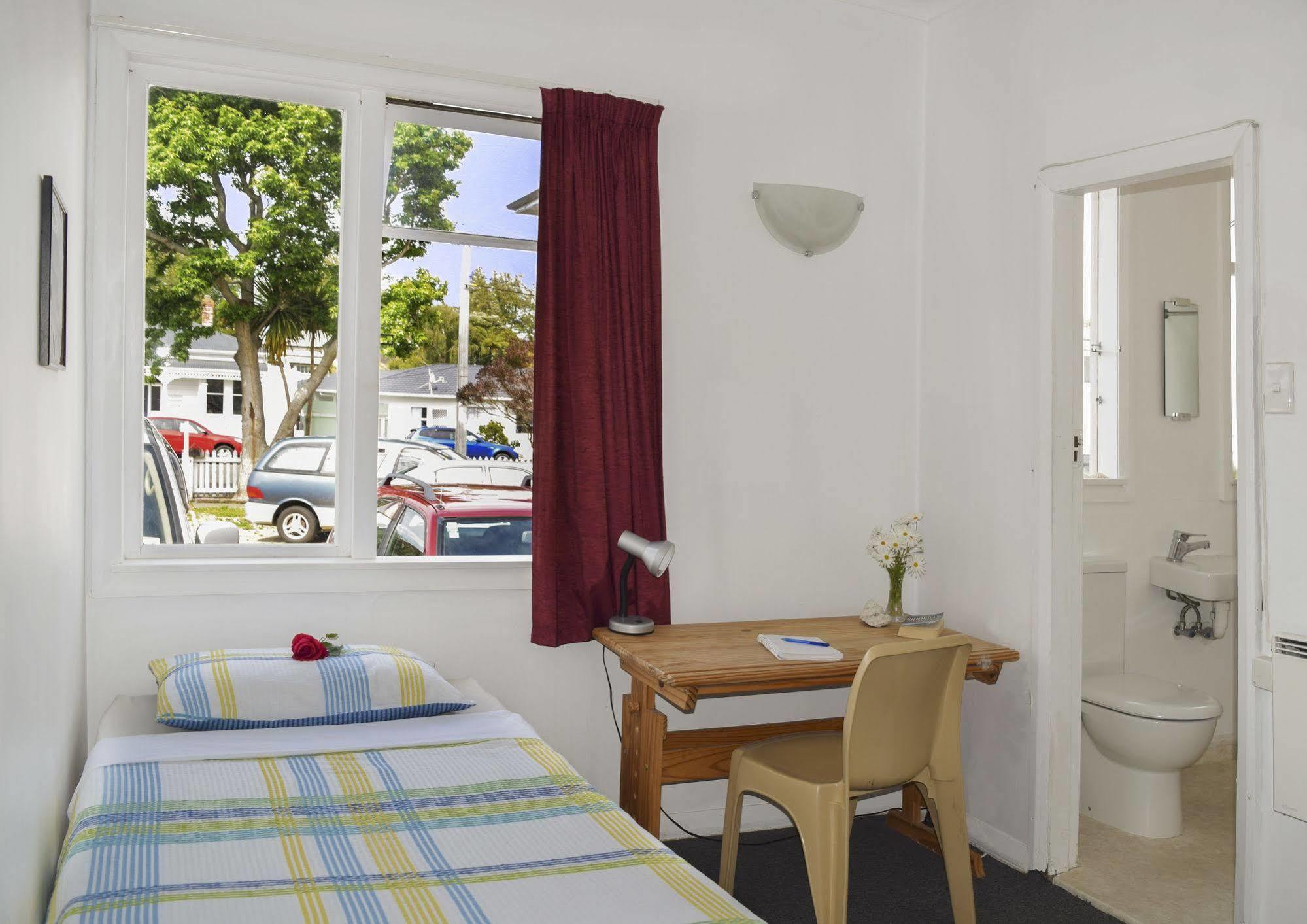 42B College House Hostel Whanganui Ngoại thất bức ảnh